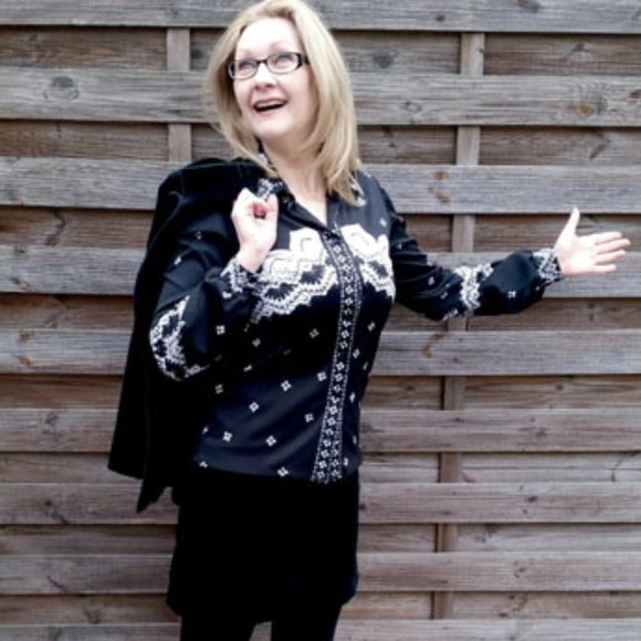 Refashioned Vintage Velvet Suit (M/L) - Picture 12 of 12